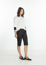 Load image into Gallery viewer, Square Stitch Knee Short in Black