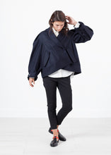 Load image into Gallery viewer, Wool Cocoon Jacket