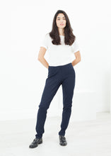 Load image into Gallery viewer, Easy Slim Pant in Navy