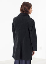 Load image into Gallery viewer, Griffon Coat in Black